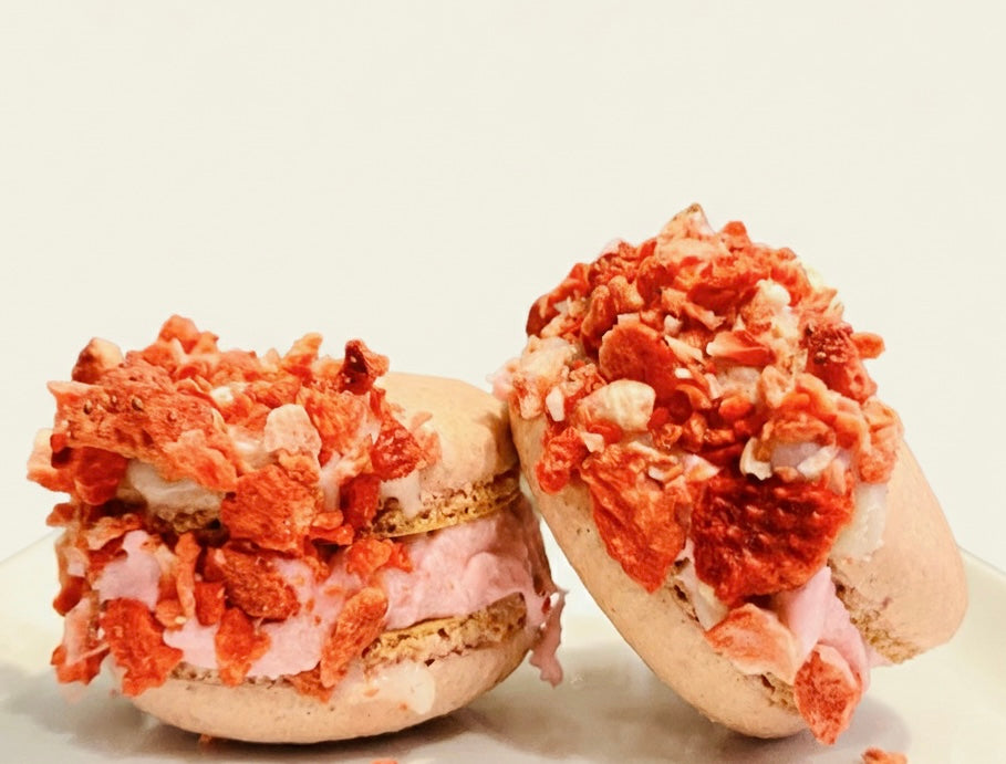 Strawberry Macaron